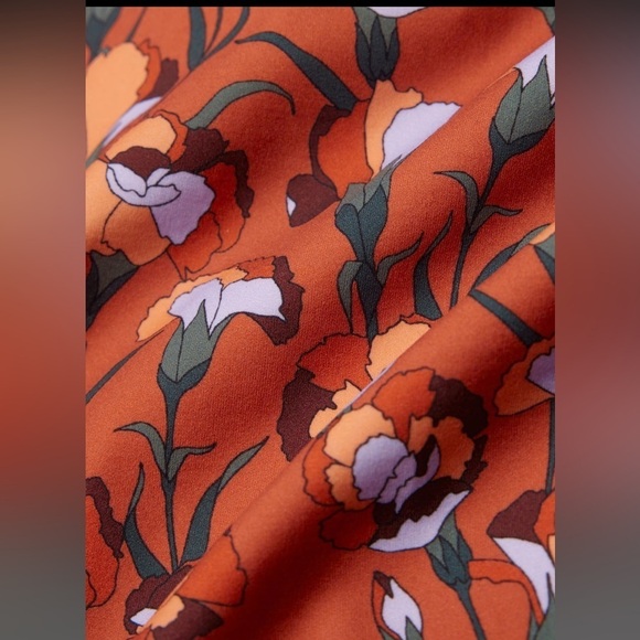 NWT! Aritzia Babaton V-Neck One Piece Swimsuit - Picture 6 of 15